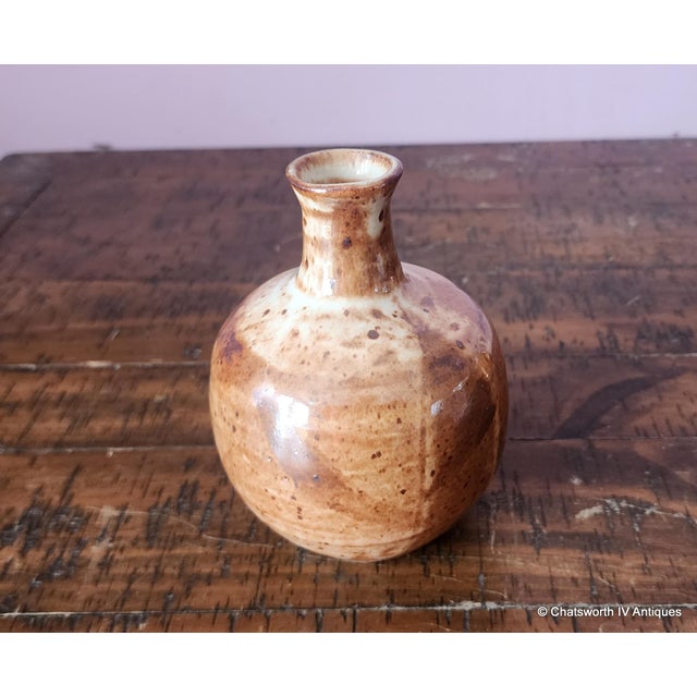 Tapered Neck Mid-Century Modernist Speckled Earth Tone Stoneware Vase, C1950s For Sale In New York - Image 6 of 8