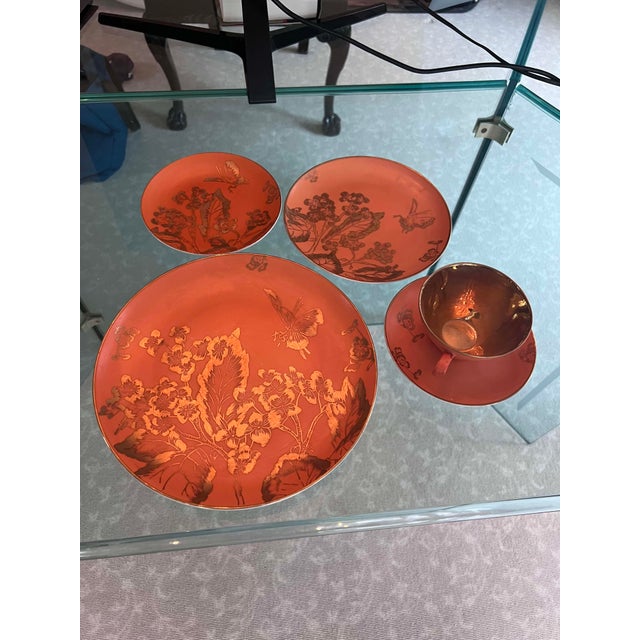Ceramic 1960s Dorothy Thorpe California Persimmon Orange and Gold Dinnerware Set- 25 Pieces For Sale - Image 7 of 9