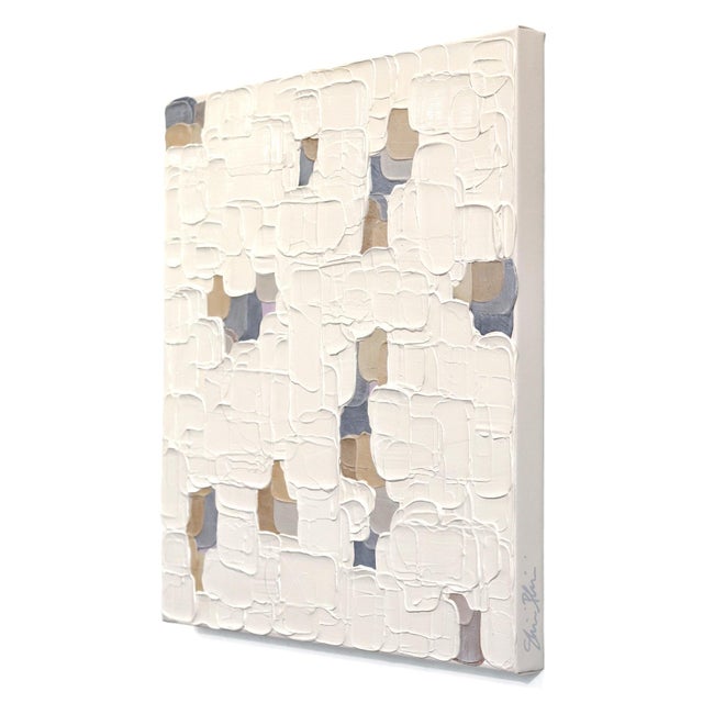 Impasto-painted strokes of bright colors are the framework of artist Shiri Phillips’ abstract artworks. Her paintings are...