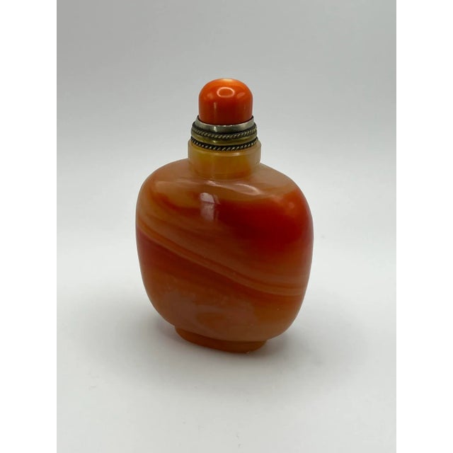 Early 20th Century Orange Glass Snuff Bottle Imitating Banded Agate Made for the Mongolian Market For Sale - Image 4 of 11