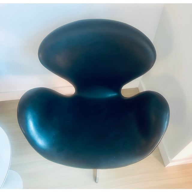 1970s Arne Jacobsen for Fritz Hansen Swan Lounge Chair Danish Mid Century Modern Vintage Scandinavian For Sale - Image 9 of 9