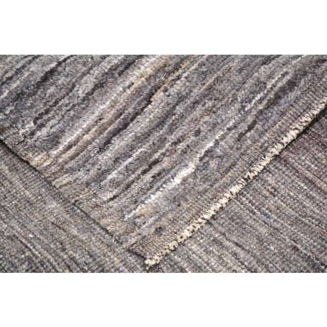 2000 - 2009 Moroccan Hand Knotted Wool Rug, 9'7''x12'5'' For Sale - Image 5 of 6