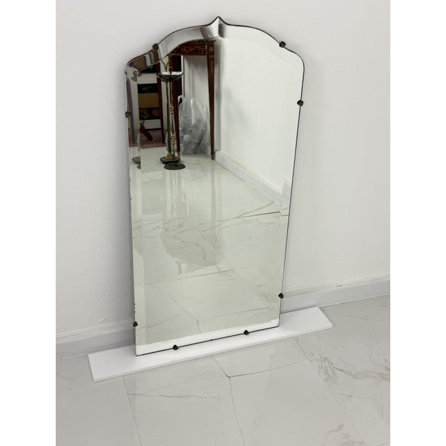 Art Deco Italian Beveled Wall Mirror with Brass Accessories, 1940s For Sale - Image 4 of 12