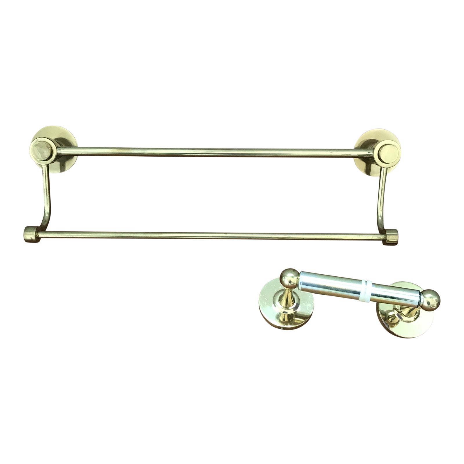 Boho Chic Brass Bathroom Towel Bar And Toilet Paper Holder 2