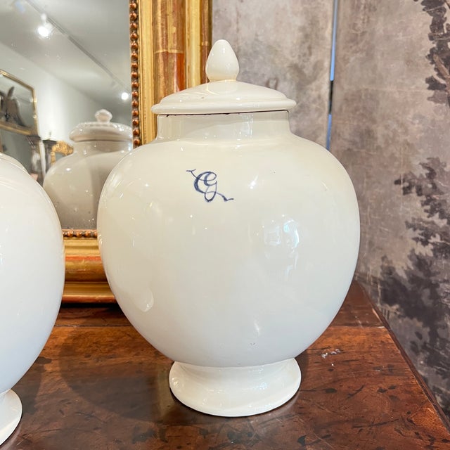 Late 19th Century Antique Italian Jars With Lids- Set of 4 For Sale - Image 5 of 5