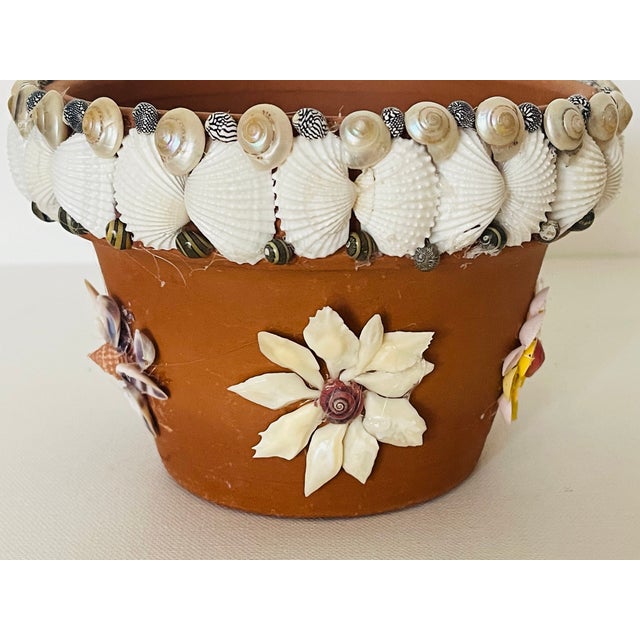 1970s Vintage Terracota Flower Pot Encrusted With Sea Shells For Sale - Image 5 of 7