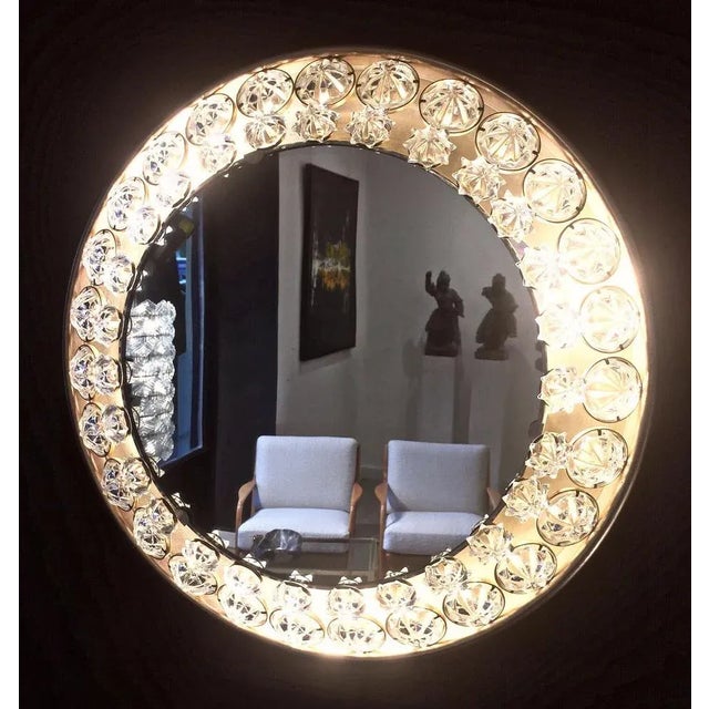 Gold Lighting Mirror in Brass and Resin For Sale - Image 8 of 12