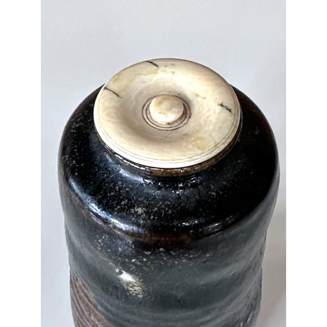 Rare and Fine Antique Japanese Ceramic Ko-Satsuma Chaire Tea Caddy For Sale - Image 15 of 16
