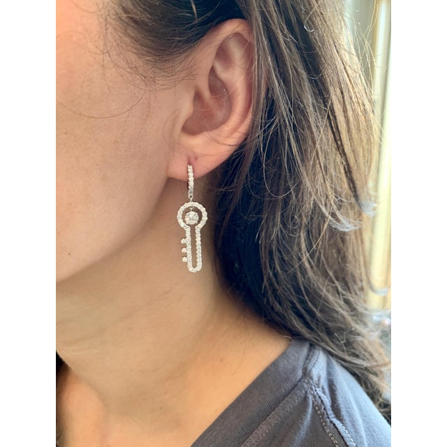3.2 Ct Diamond Drop Cocktail Key Shape Earrings in 14 Karat White Gold 8 Grams For Sale - Image 13 of 18