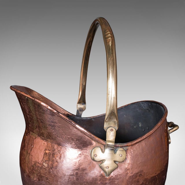Metal Antique Hand Finished Coal Scuttle, English, Copper, Brass, Fireside, Victorian For Sale - Image 7 of 10