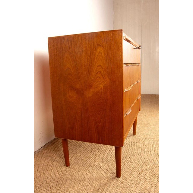 Wood Danish Four-Drawer Teak Chest of Drawers by Henning Jørgensen for Fredericia Furniture, 1960 For Sale - Image 7 of 18