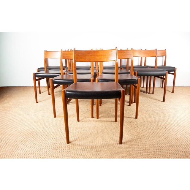 Danish Model 418 Chairs in Teak and Skai by Arne Vodder for Sibast, 1960s, Set of 12 For Sale - Image 17 of 18