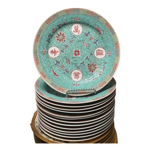Set of 14 Chinese Turquoise Blue Mun Shou Porcelain 10” Dinner Plates