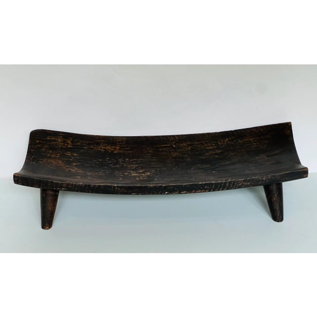 African Vintage African Hand Carved Wood Dish on Four Peg Feet For Sale - Image 3 of 10
