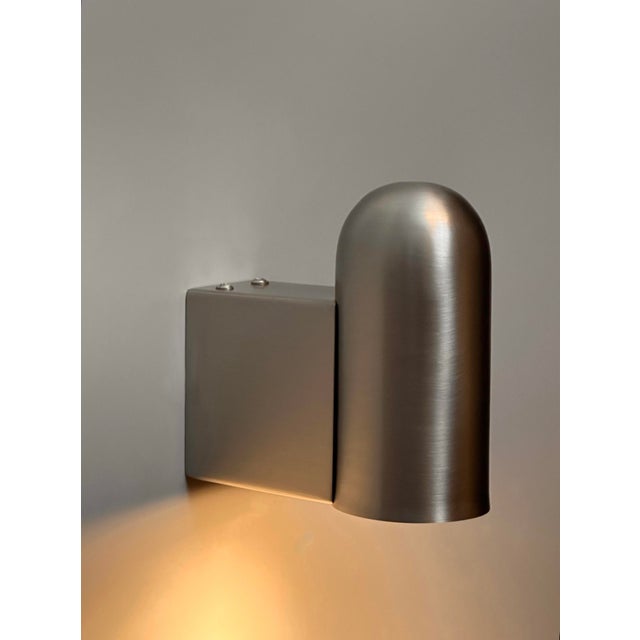 Discover the elegance of modern minimalist lighting with the Estadio Wall Sconce by ÖZENDECO. Designed to enhance refined...