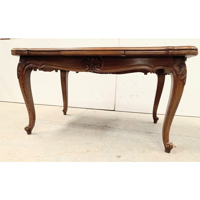 Louis XV Style Table in Oak, 1900s For Sale - Image 10 of 10