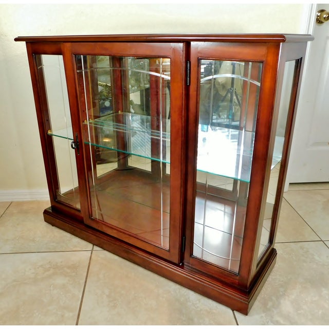 Contemporary Solid Mahogany Wood & Cut Glass Mirrored & Lighted Display