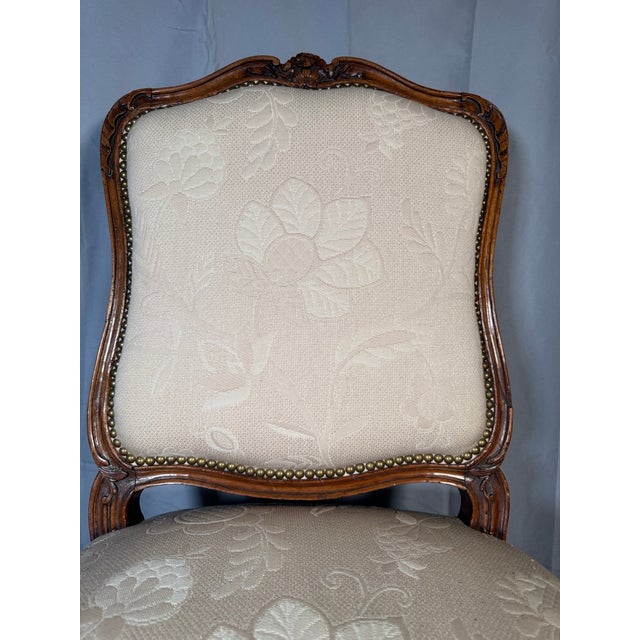 Late 19th Century Louis XV Carved Walnut Side Chair, Cream Damask For Sale - Image 4 of 14