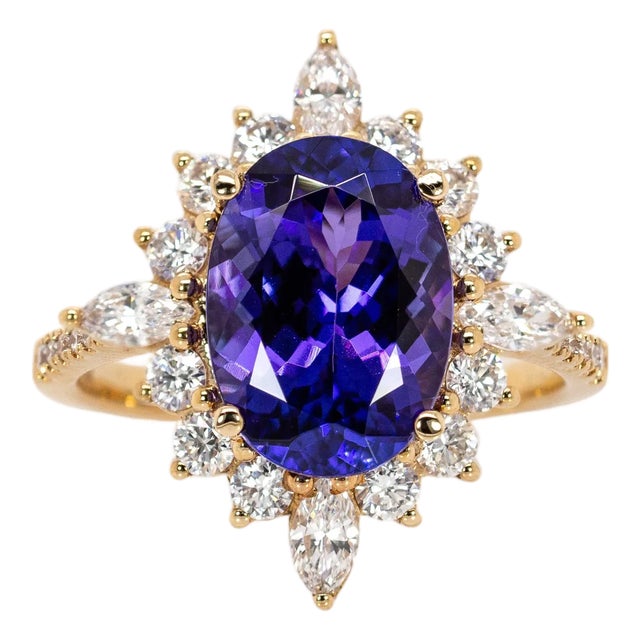 Royal Elegance - 3.7cts Tanzanite and Natural Diamonds 14k Gold Ring, Size 6.75 For Sale