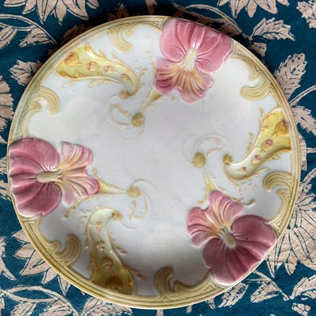 Ceramic Antique French Art Nouveau Majolica Pansy Flower Plates from Luneville, 1890s, Set of 4 For Sale - Image 7 of 13