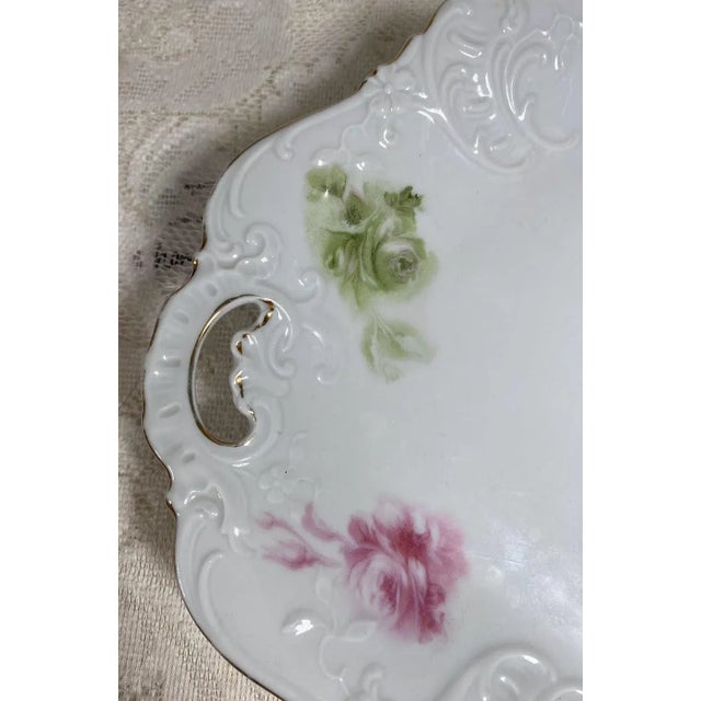 1930s Hermann Ohme "Élyseé" Oval Platter - Pink & Green Underglaze Roses - Pink & Green Roses on White, Gold Trim For Sale - Image 4 of 9