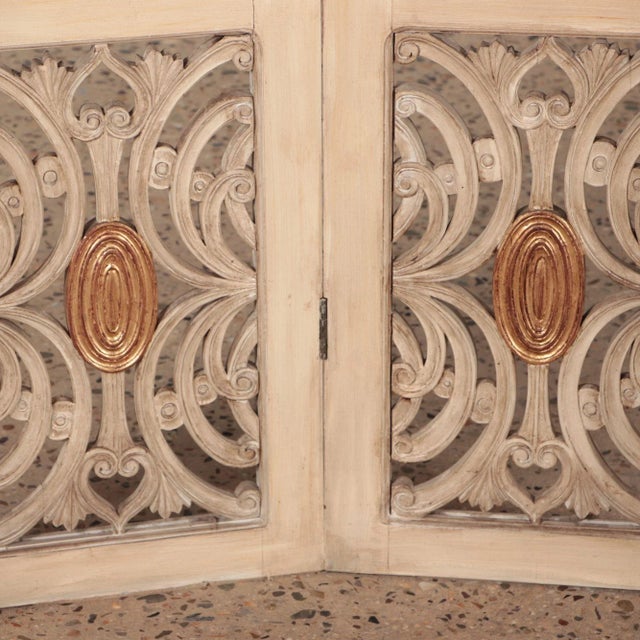1950s Mid-Century Modern Four Panel Painted and Gilt Wood Room Divider For Sale - Image 4 of 6