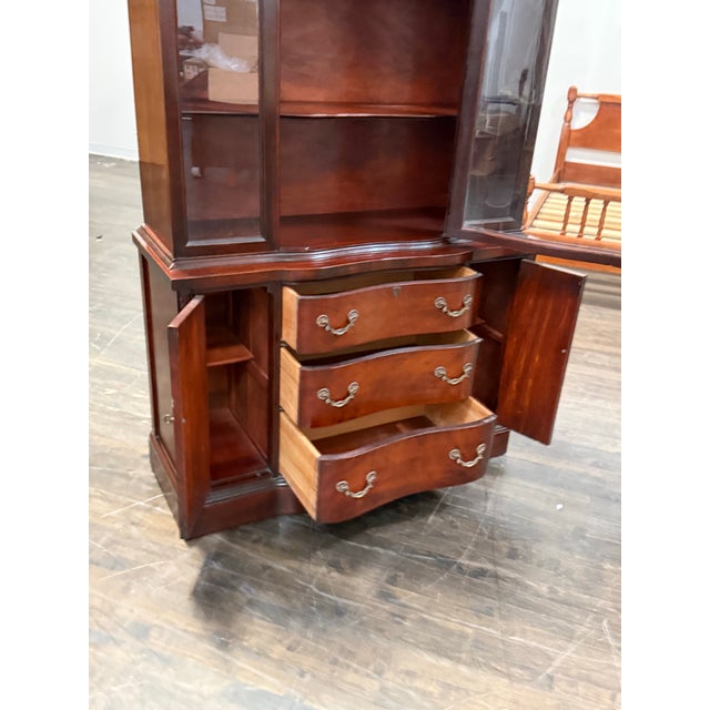 Late 20th Century Mahogany China Cabinet For Sale - Image 10 of 12