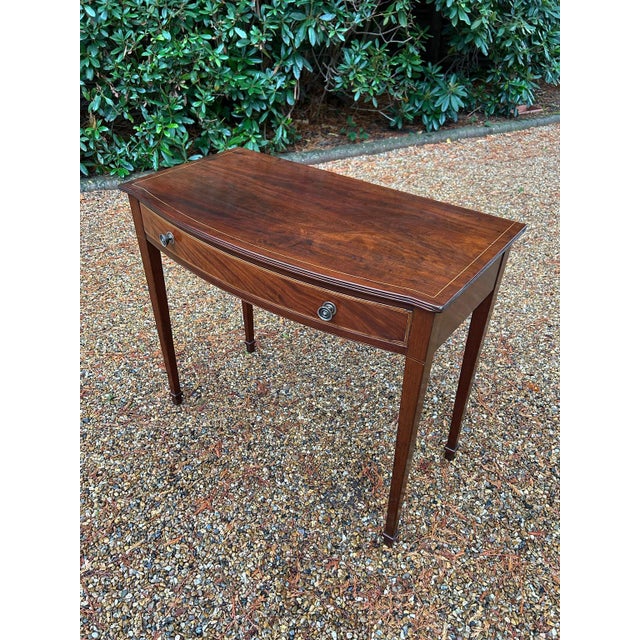 Antique Georgian Mahogany Bow-Fronted Inlaid Side Table, 1790 For Sale - Image 3 of 9