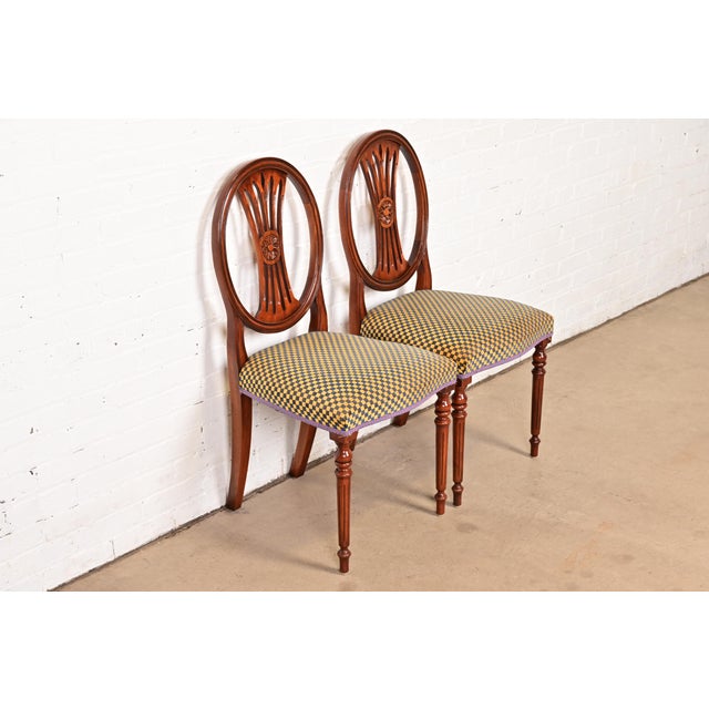 Bevan Funnell Ltd. Hepplewhite Carved Mahogany Side Chairs or Dining Chairs by Bevan Funnell, Pair For Sale - Image 4 of 14