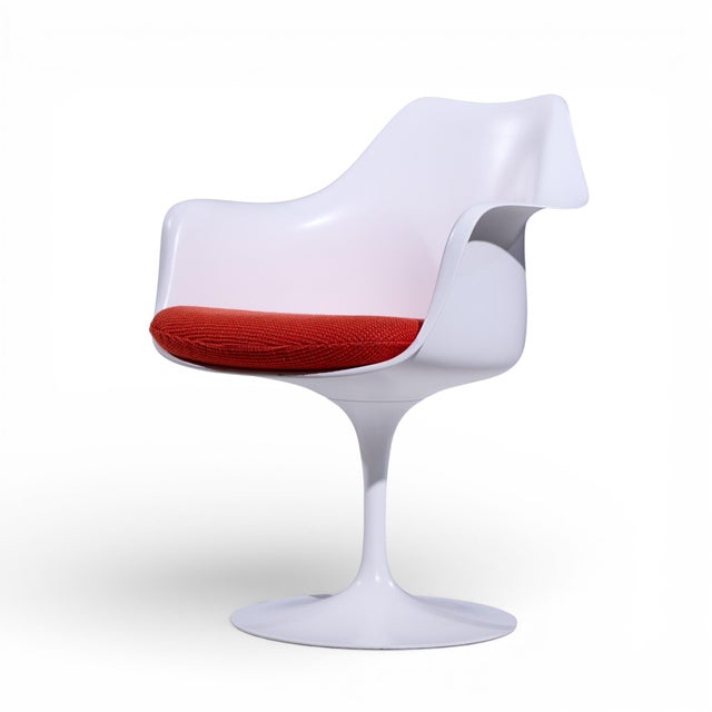 Mid-Century Modern Eero Saarinen for Knoll Mid Century Tulip Armchair Dining Chair For Sale - Image 3 of 9