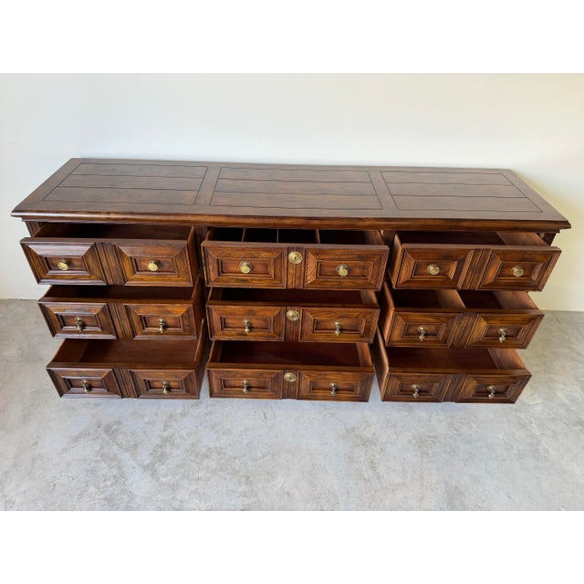 English 1970 Henredon Traditional English Brutalist Style Folio Nine-Drawer Triple Dresser For Sale - Image 3 of 17