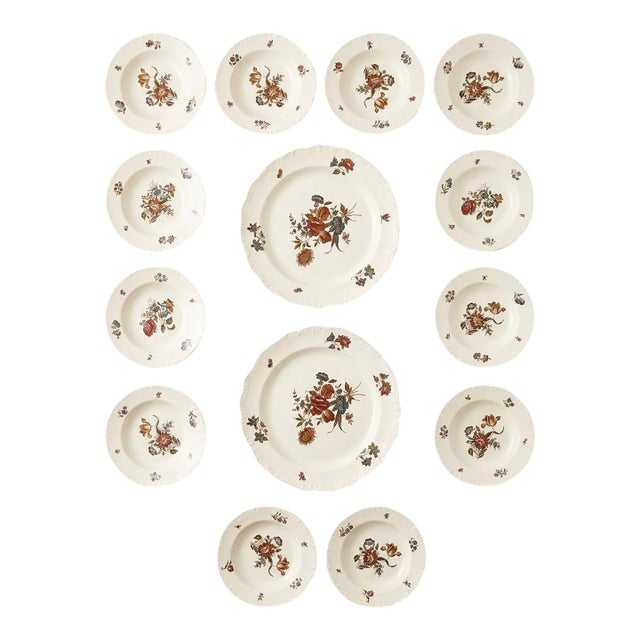 Set of 14 Antique Wedgwood Etruria Floral Dinner Service For Sale