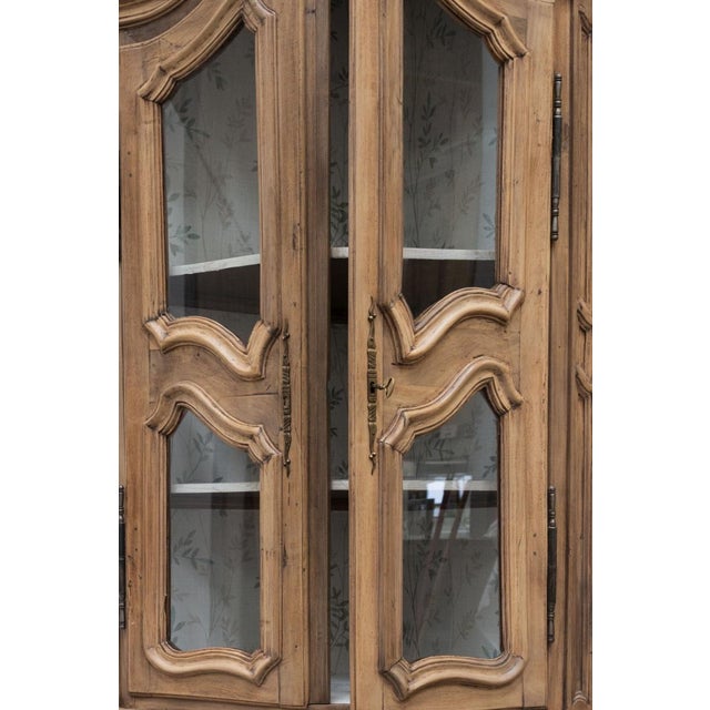 Handcrafted walnut corner unit, mid-20th century period Restored keeping the natural wood exposed, with the presence of...