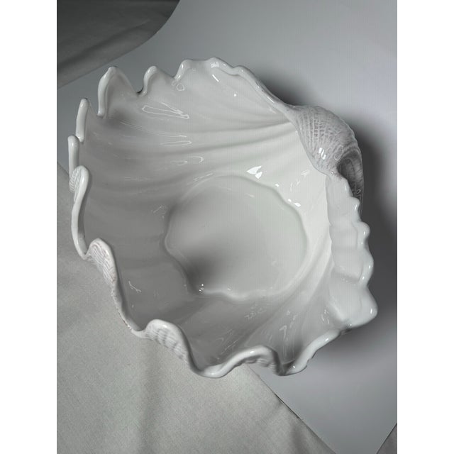 Ceramic Coastal Nautical White Ceramic Clamshell Serving Bowl For Sale - Image 7 of 12