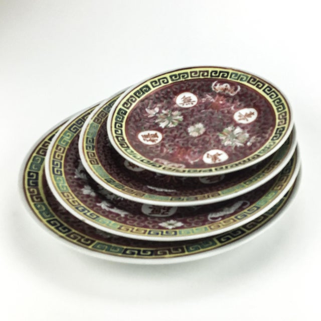 Vintage - Chinese Mun Shou Longevity “萬壽無疆” Porcelain 7 Inch Plate For Sale In Portland, ME - Image 6 of 9