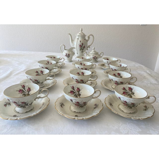 Ivory Mid 20th Century Rosenthal China Exquisite Moss Rose Pompadour Dinnerware Set- 96 Pieces Mint Condition For Sale - Image 8 of 12