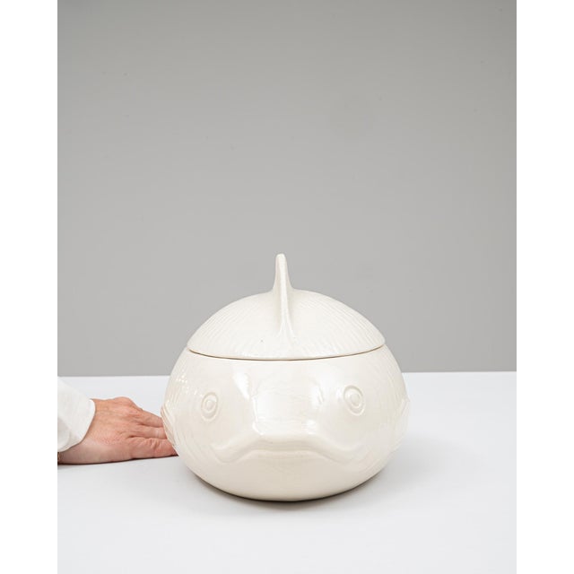 20th Century French Special Edition Porcelain Tureen With Lid For Sale - Image 18 of 18