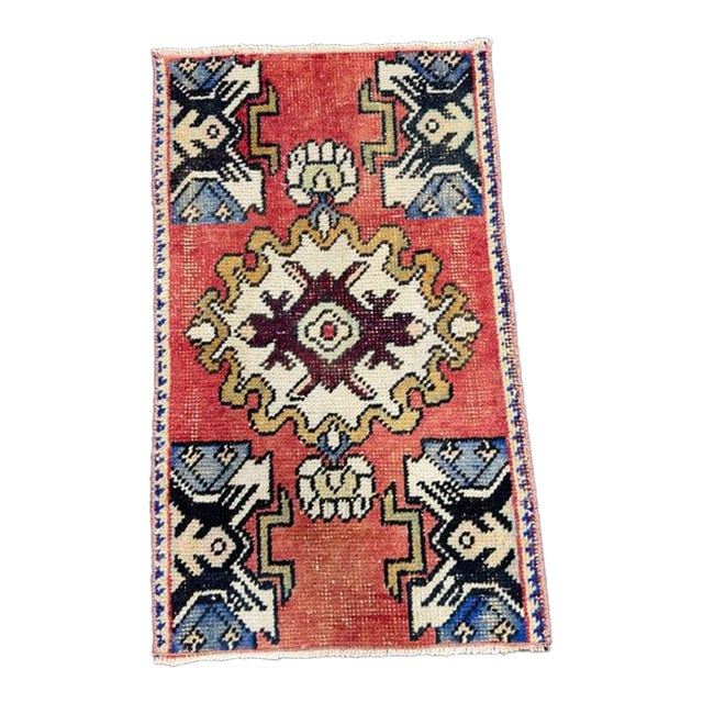 Turkish Yastik Rug 1'6" x 2'6" For Sale