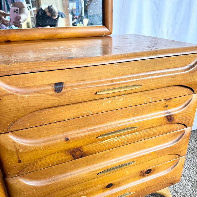 Mid 20th Century Mid Century Modern Sculptured Pine Dresser With Mirror by Franklin Shockey Co For Sale - Image 5 of 10