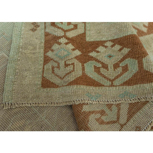 Turkish Vintage Rug 4'7" x 7'11" #20841 For Sale In Houston - Image 6 of 8