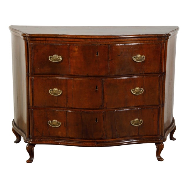 Italian 1800s Walnut Three-Drawer Serpentine Front Commode with Bronze Hardware For Sale