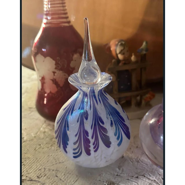 Glass Vintage Royal Limited Crystal Blue White Feathered Opalescent Luster Perfume Bottle With Stopper For Sale - Image 7 of 7