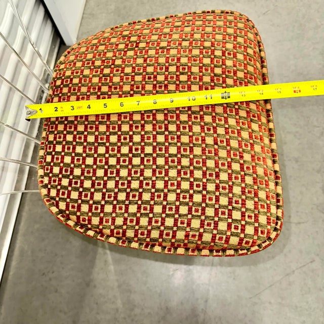 Metal 1970s Set of 3 Mid-Century Modern Lucite Bar Stools by Charles Hollis Jones for Hill Manufacturing Co. For Sale - Image 7 of 12