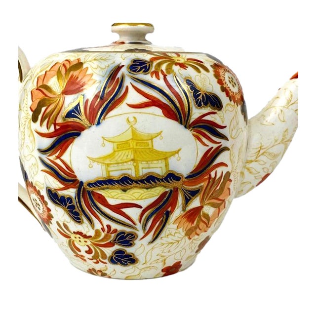 19th Century English Porcelain Chinoiserie Imari Teapot With Pagoda Reserves For Sale - Image 9 of 9