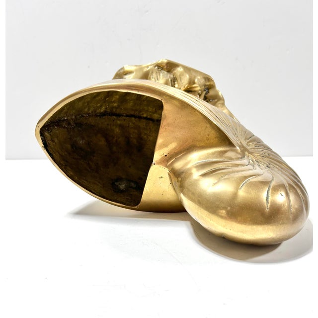 Metal Vintage Brass Nautilus Shell Planter Cachepot – Hollywood Regency Coastal Palm Beach Decor For Sale - Image 7 of 8