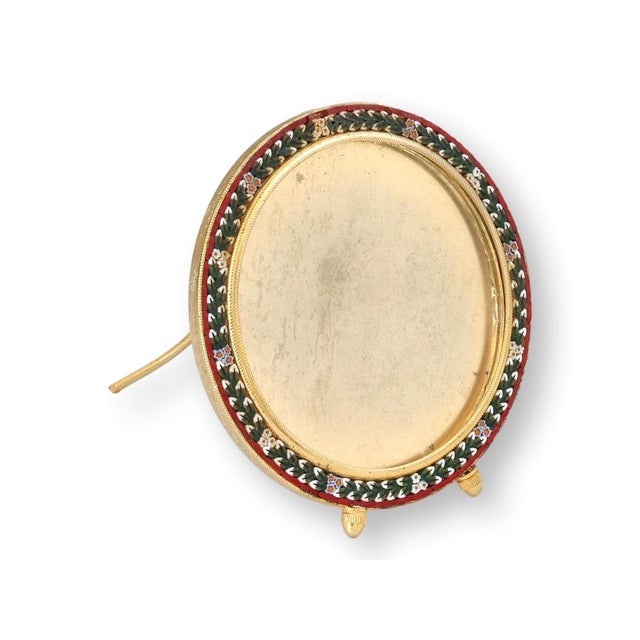 Hollywood Regency Midcentury Italian Micromosaic Round Picture Frame For Sale - Image 3 of 3