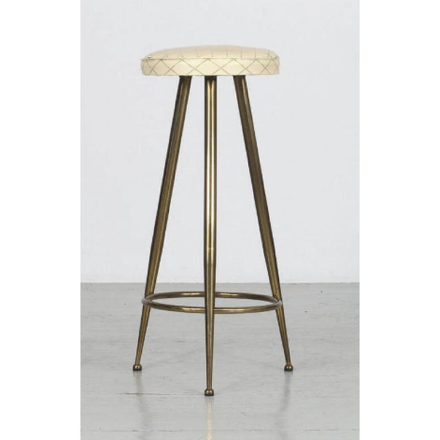 Vintage Italian Brass Tripod Bar Stools in the style of Gio Ponti, 1950s, Set of 2 For Sale - Image 6 of 7
