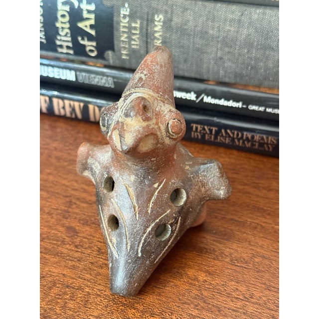 20th Century Mesoamerican Pre-Columbian Style Clay Pottery Toucan Bird Sculpture For Sale - Image 9 of 10