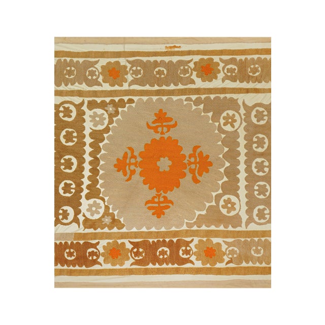 1960s Rustic Brown & Orange Suzani Quilt | Authentic Central Asian Textile 3'4'' X 4'6'' For Sale - Image 5 of 11