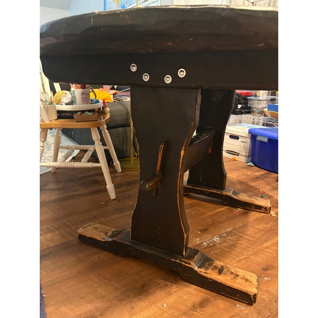 Vintage 1970s Rustic Solid Pine Round Trestle Dining Table by Yankee Pioneer For Sale - Image 4 of 5